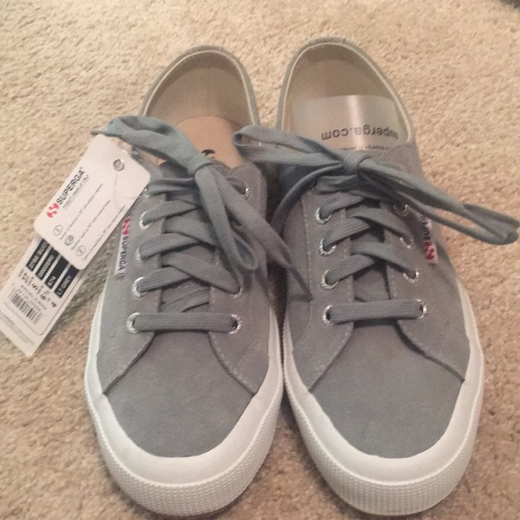 superga lt grey